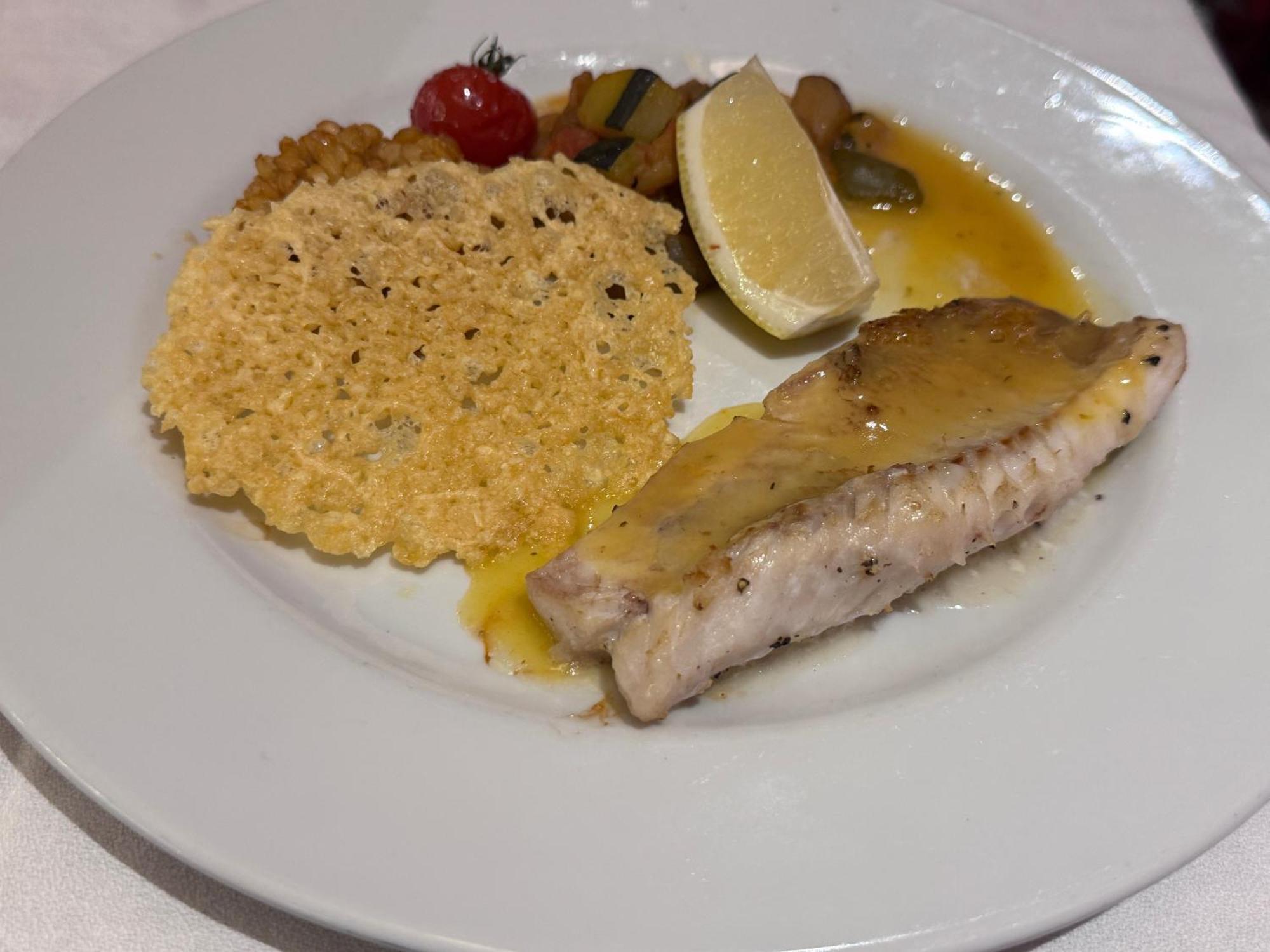 Logis Hotel Restaurant De La Paix Лодев Екстер'єр фото