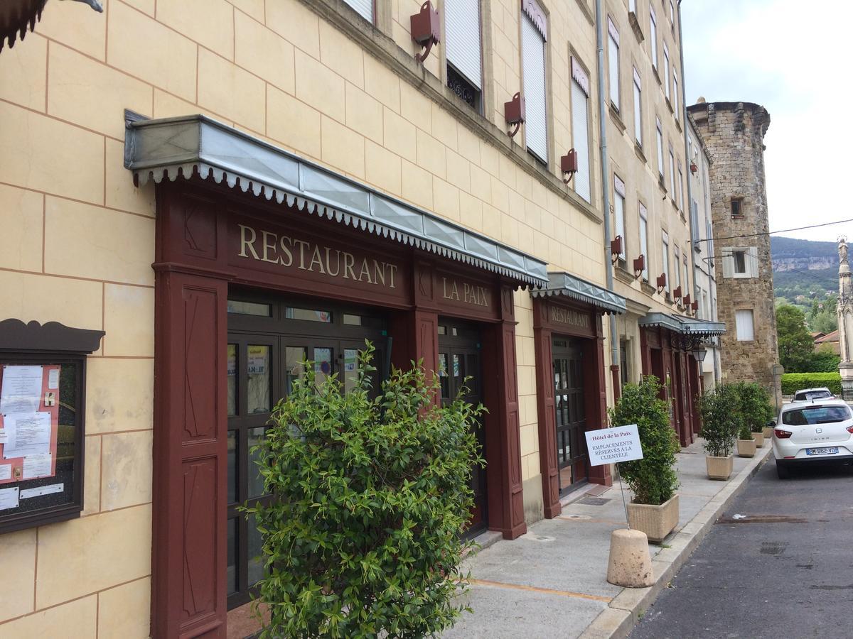 Logis Hotel Restaurant De La Paix Лодев Екстер'єр фото
